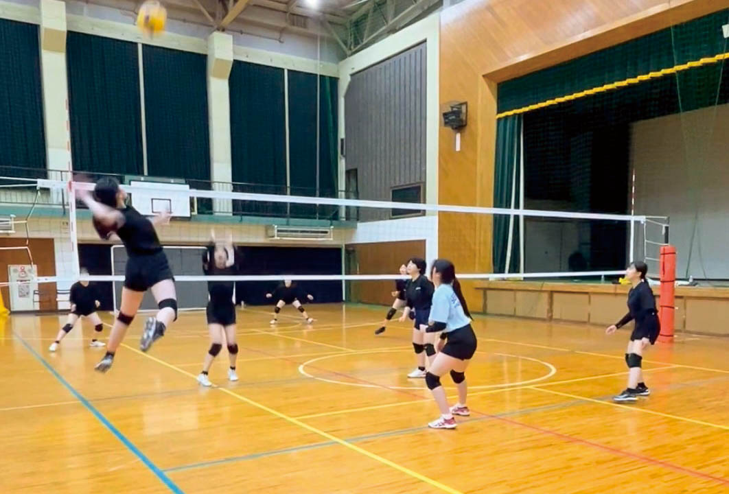 女子バレーボール部